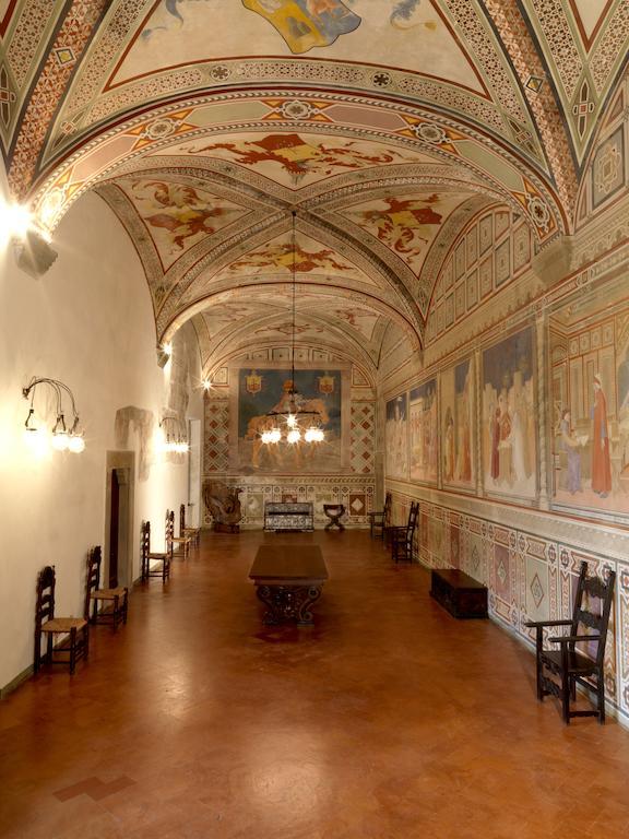 Castello Malaspina Di Fosdinovo Exterior photo